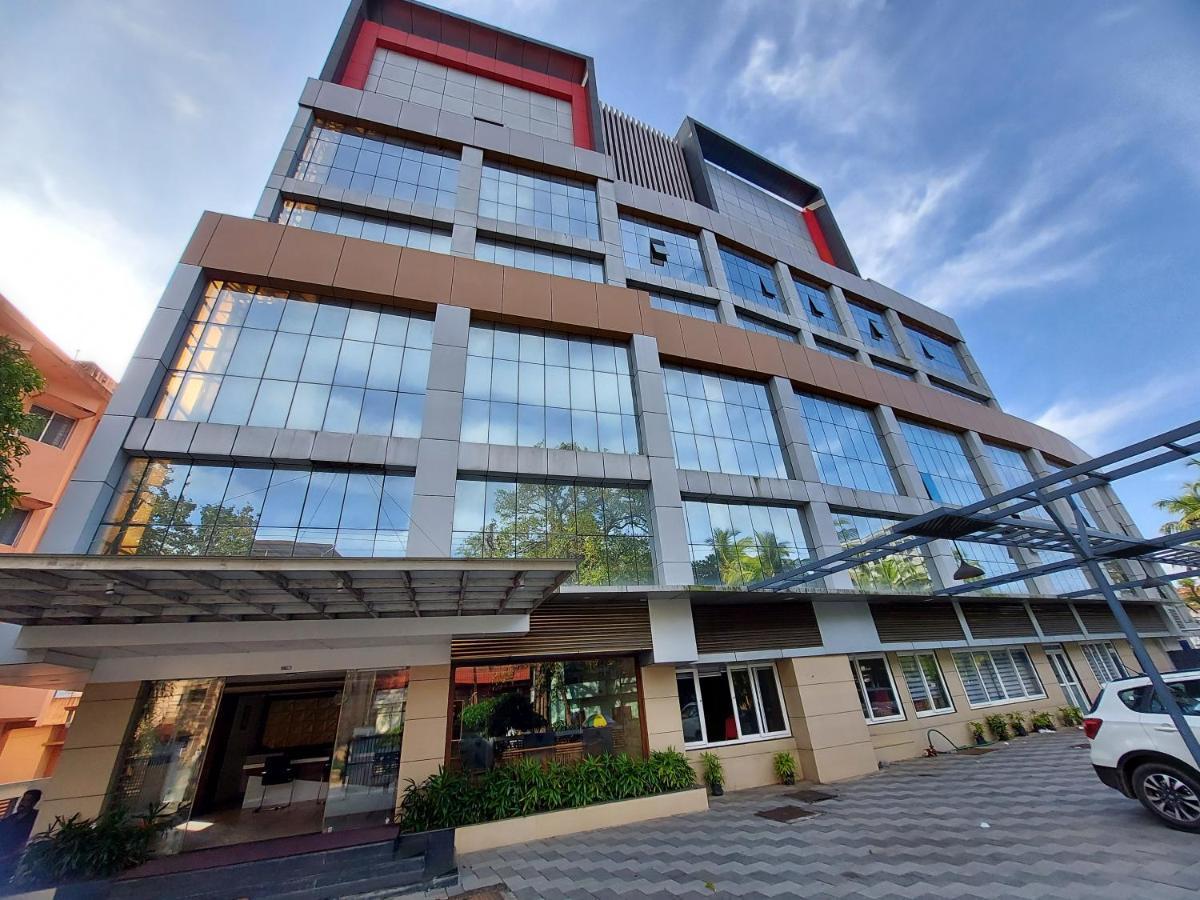 Hotel Sree Gokulam Apartments Guruvāyūr Exterior foto